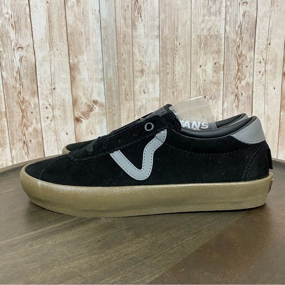 Vans Skate Sport Suede Sneaker Size 8 Women - Picture 5 of 13